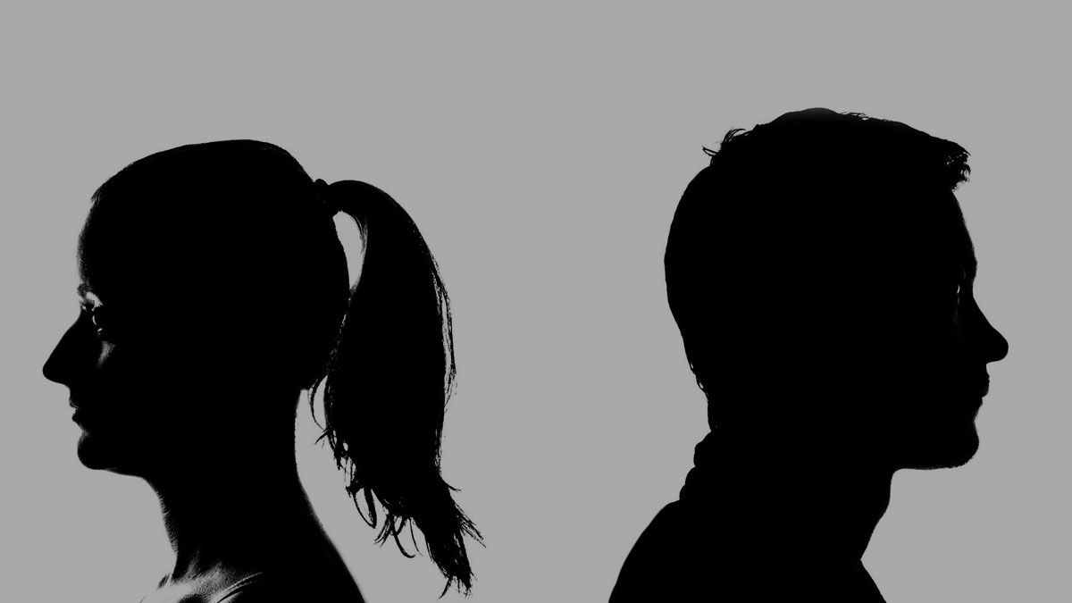 冷却期間中の男性心理と感情の変化。彼から連絡が来る会いたいサインと、自然消滅を防ぐための対処法。